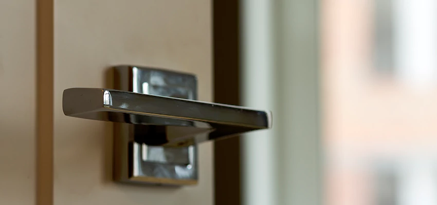 Door Lever Knob Repair in Brawley, California