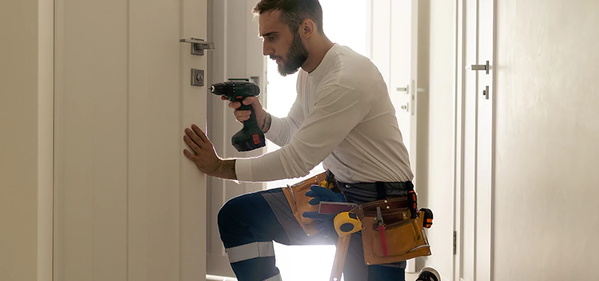 Mailbox Lock Installation Expert in Brawley, California