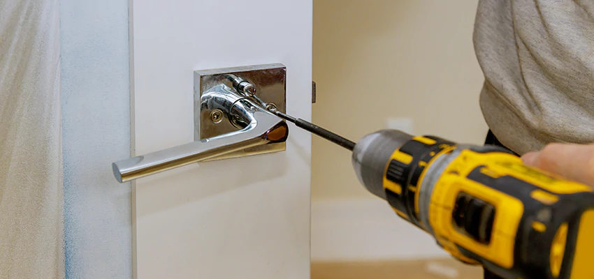 After-hours Locksmith  For Lock Troubleshooting in Brawley, California
