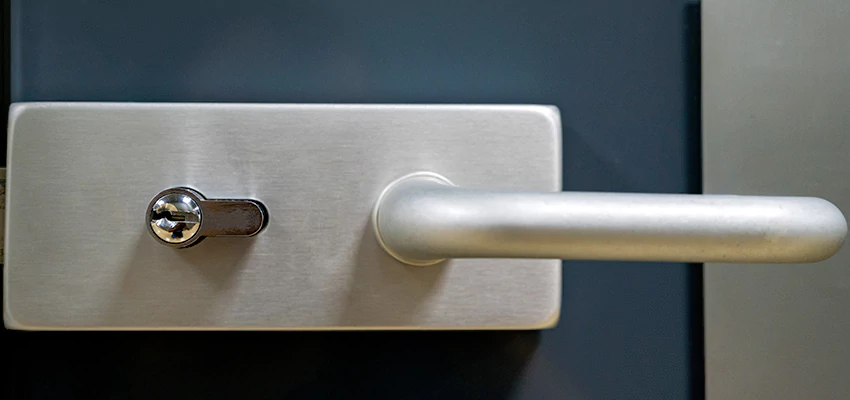 Change Patio Door Locks in Brawley, California