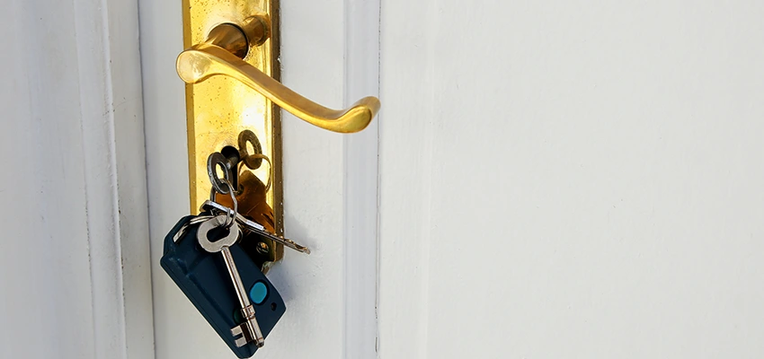 Broken Door Key Extraction in Brawley, CA